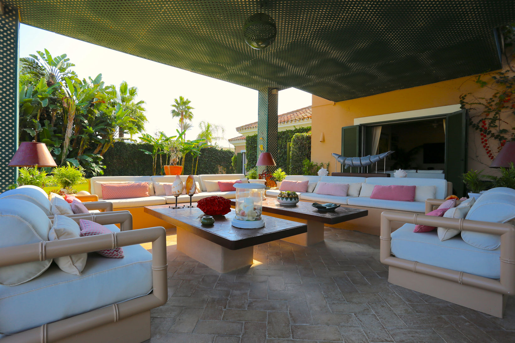 Villa for rent in Estepona